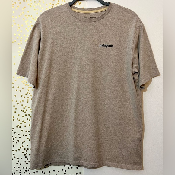 Patagonia Other - Patagonia Men's Beige Responsibili-Tee with Logo on Back & Yellow Laundry Bag